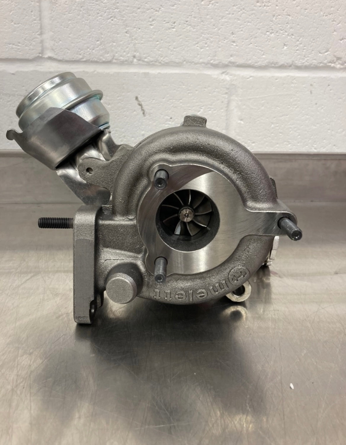 GT1756V (717858) Hybrid Turbocharger For 1.9/2.0tdi for Passat/A4/A6